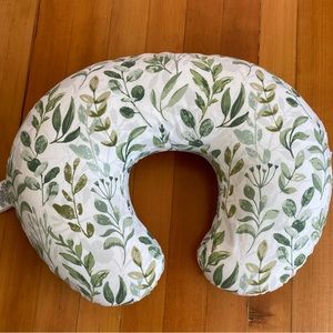 Poppy Nursing Pillow
